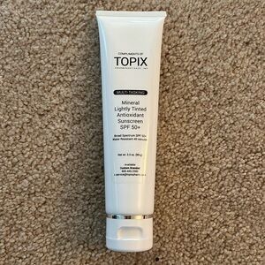 Topix brand new unopened mineral lightly tinted spf 50+